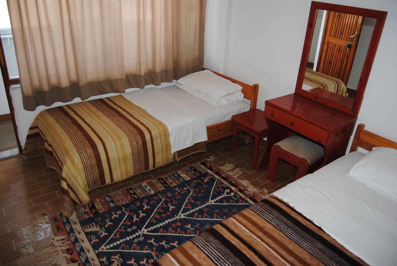 Hotel Hisarlık Halileli Oda fotoğraf