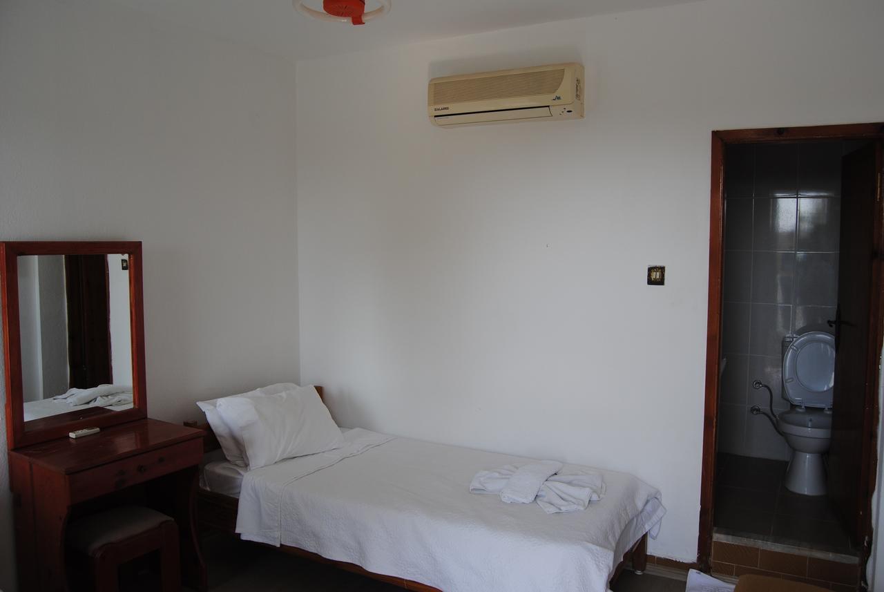 Hotel Hisarlık Halileli Oda fotoğraf