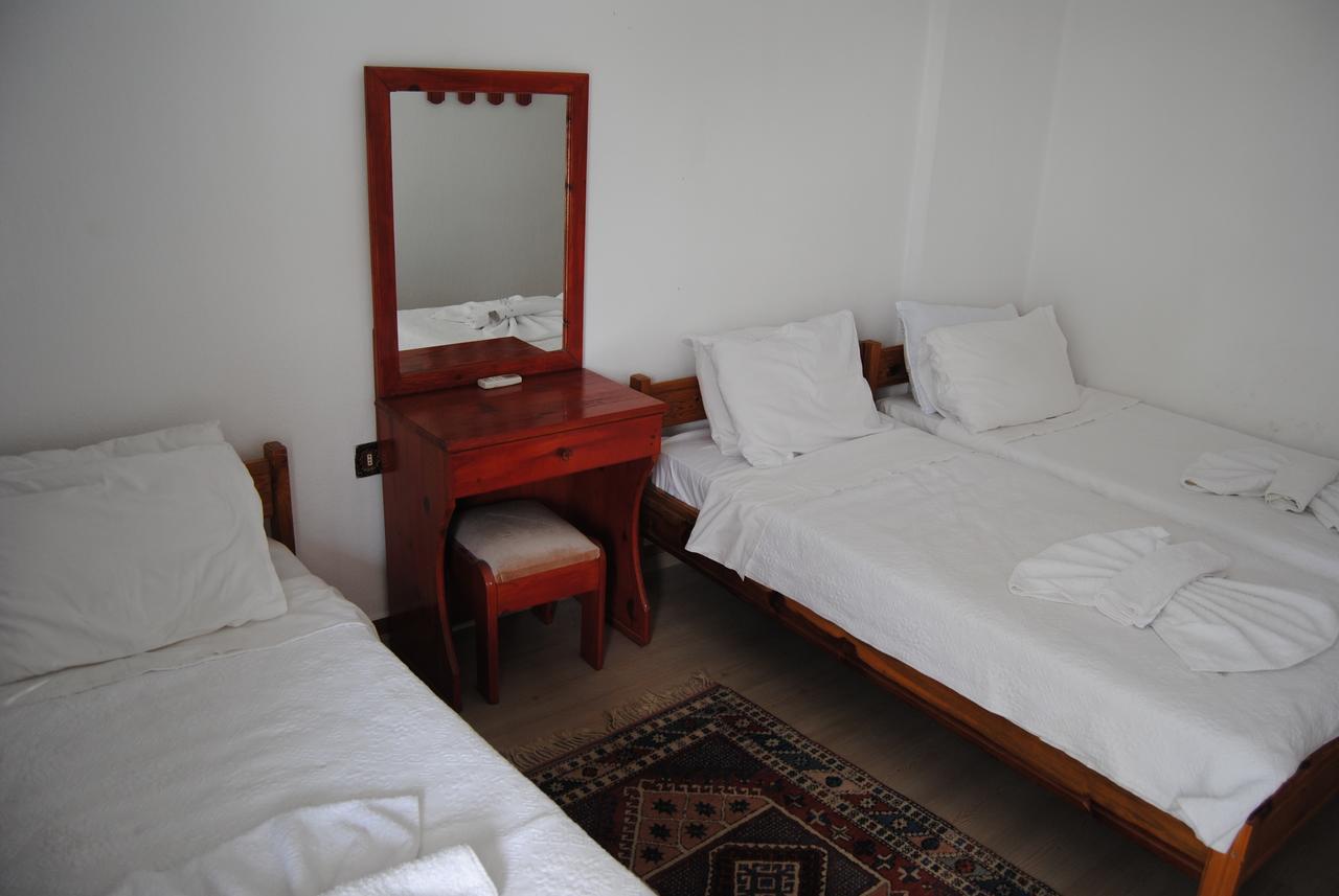 Hotel Hisarlık Halileli Oda fotoğraf